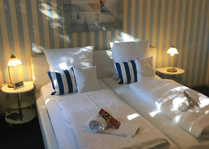 Hotel B&B Bredl In Der Villa Ballestrem