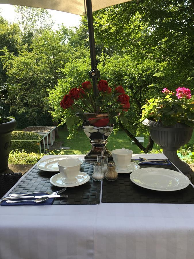 Hotel Bredl In Der Ballestrem 3*